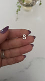 Dijes Plata 925 . Letra