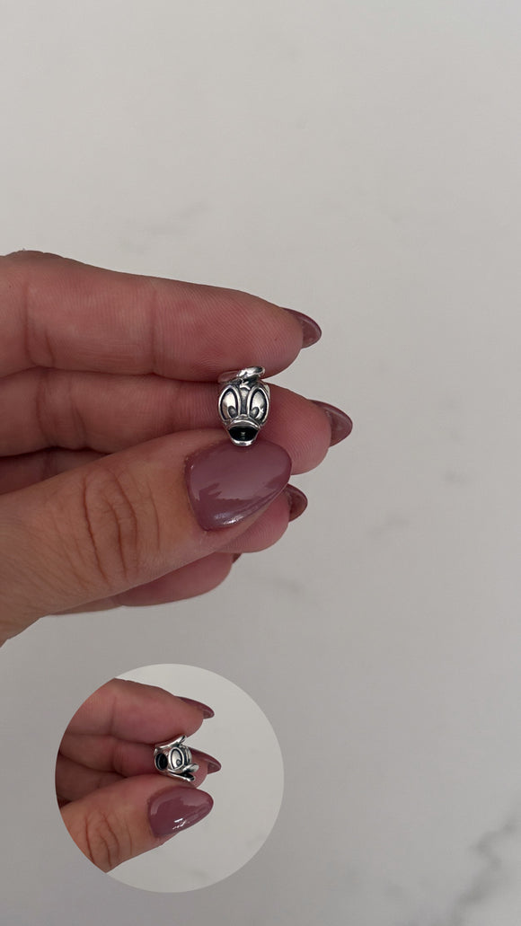 Pandora Plata . Pato