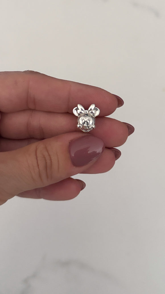 Pandora Plata . Disney