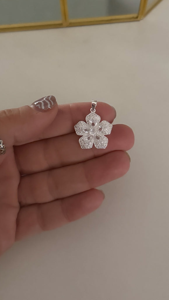 Dijes Plata 925 . Annabelle