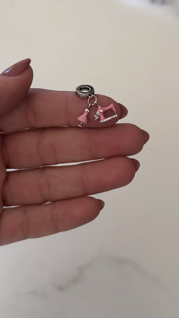 Pandora Plata . Costura