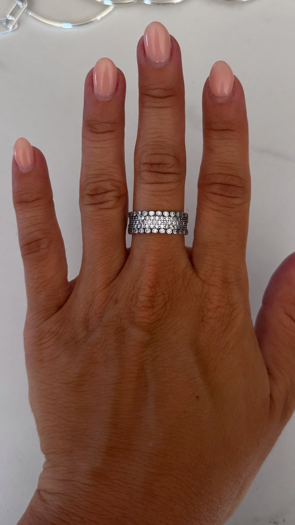 Pandora Plata . Angela