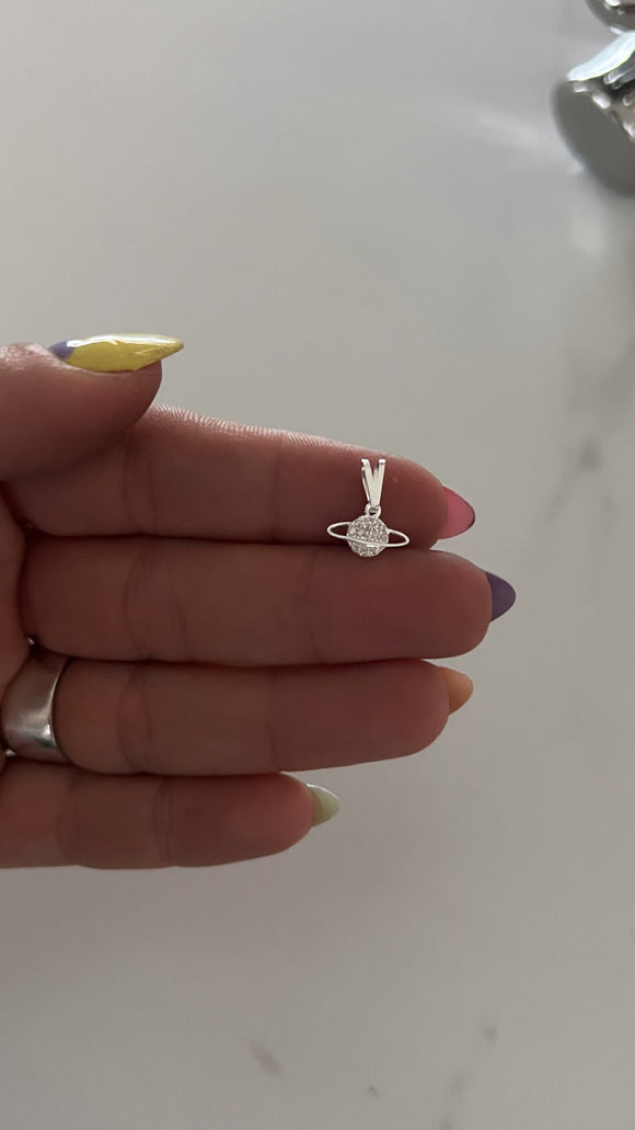 Dijes Plata 925 . paulina