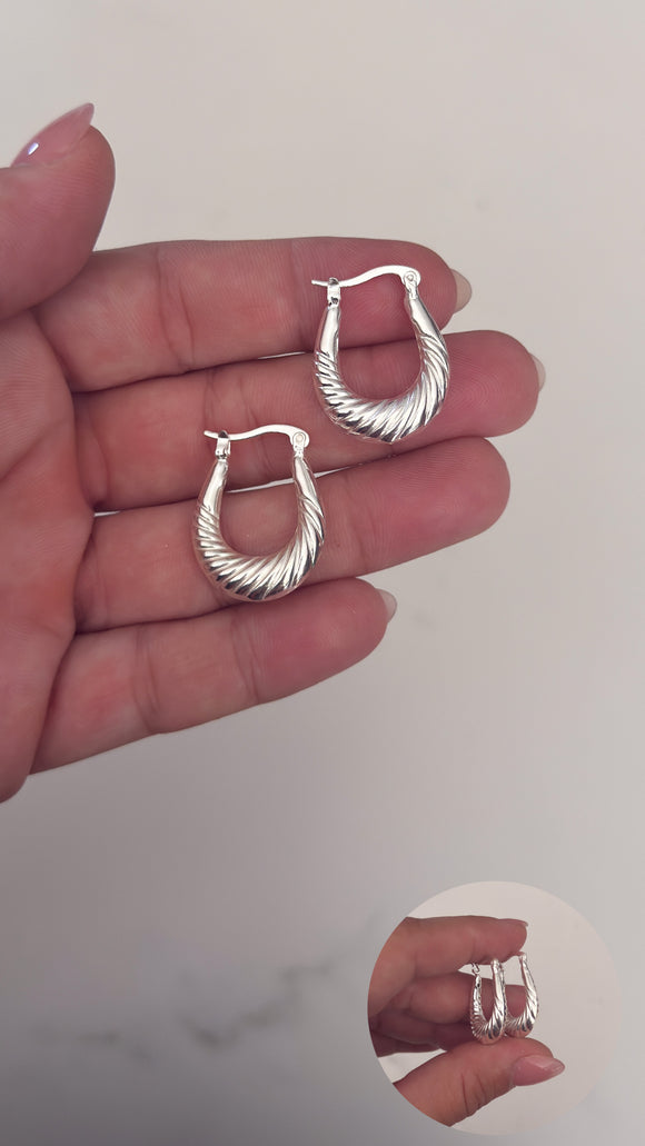 Aros Plata 925 . Uliana