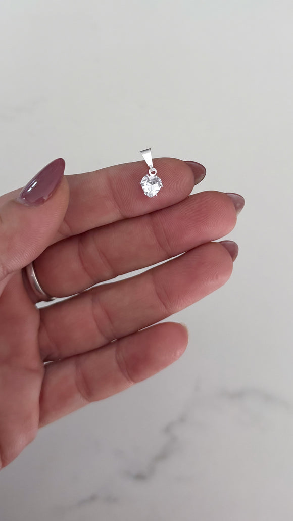 Dijes Plata 925 . Cora