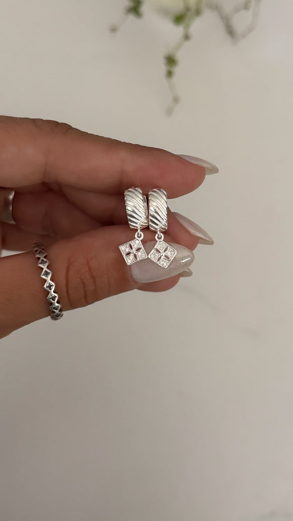 Aros Plata 925 . camilaine